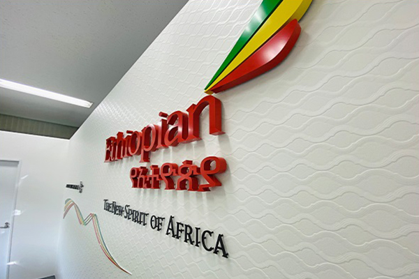 アジアンテイストで仕上げた、新規旅行代理開業工事