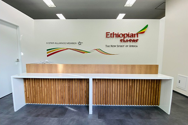 アジアンテイストで仕上げた、新規旅行代理開業工事