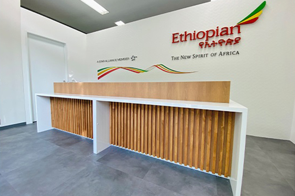 アジアンテイストで仕上げた、新規旅行代理開業工事